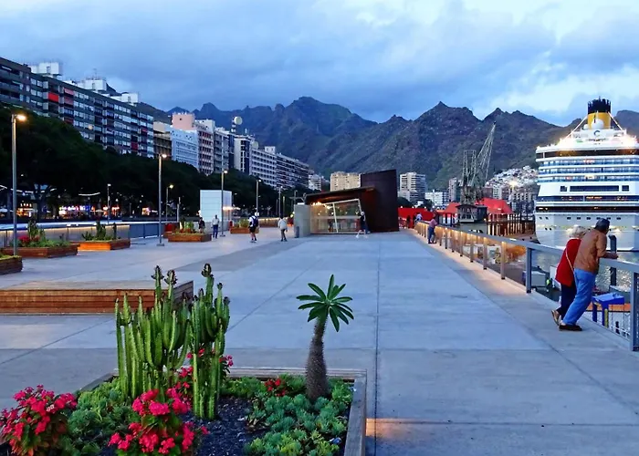 Cruz De Tenerife, Acogedor, Centrico, Garaje *